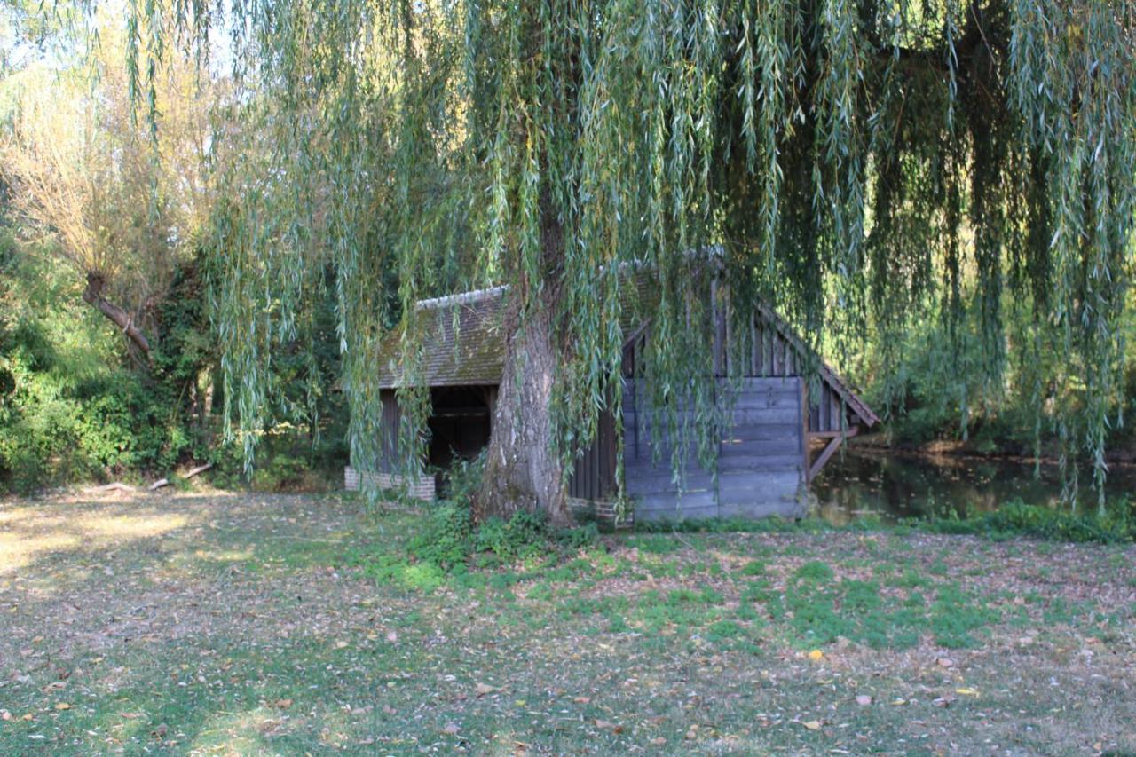 Villa Chez Santia Brinon-sur-Sauldre Exterior foto